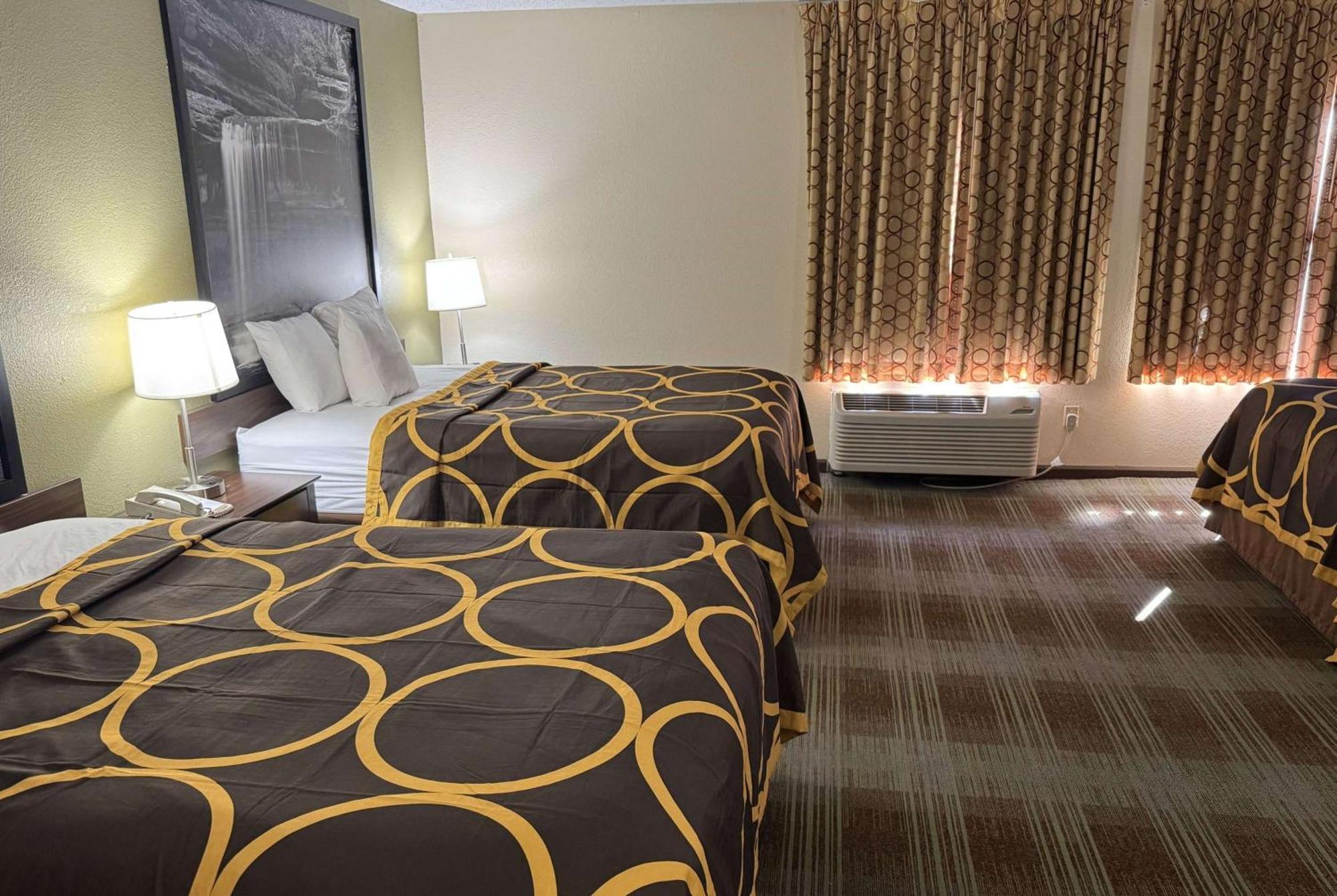 Super 8 By Wyndham Lincoln Hotel Ngoại thất bức ảnh